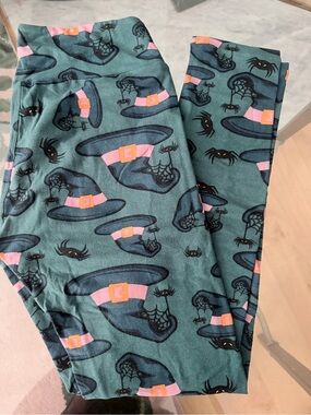 LuLaRoe Teal Witch Hat & Spider Print Leggings with Pink and Black Accents